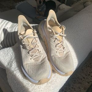 Hoka One mens running shoes. Clifton model. Size US10 mens